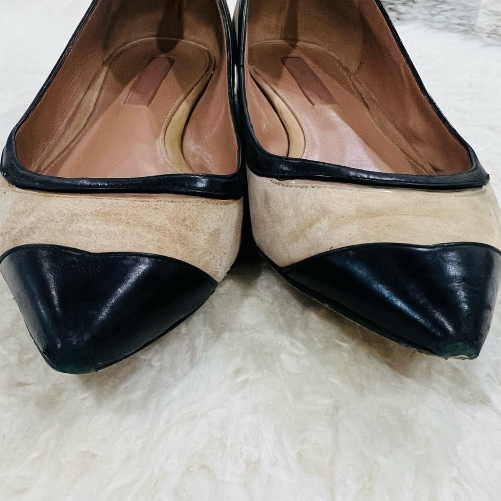 Hugo Boss Flats - Picture 7 of 13